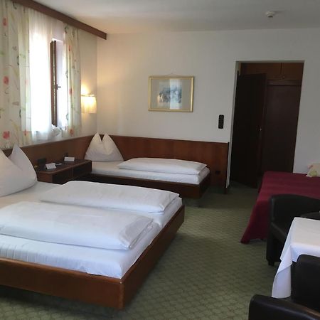 Hotel Zillners Einkehr *** Altheim Esterno foto