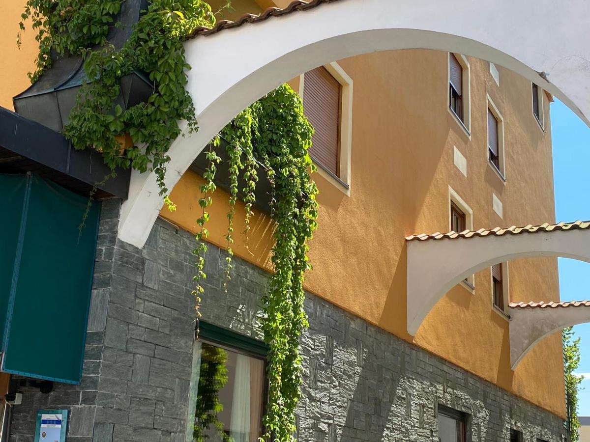 Hotel Zillners Einkehr *** Altheim Esterno foto
